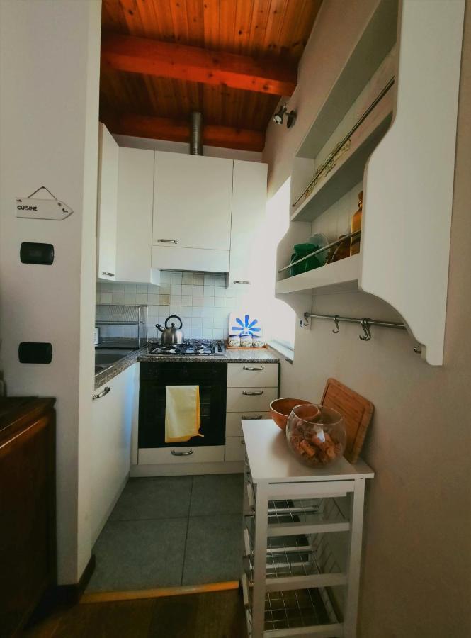 Apartamento Antica Corte, Bilocale Nel Centro Storico Di Como Exterior foto
